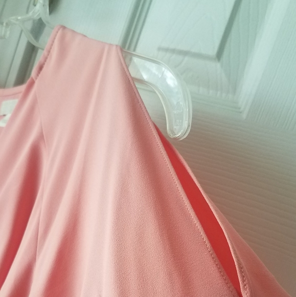 GB Blush Wrap Dress NWT - Picture 5 of 5